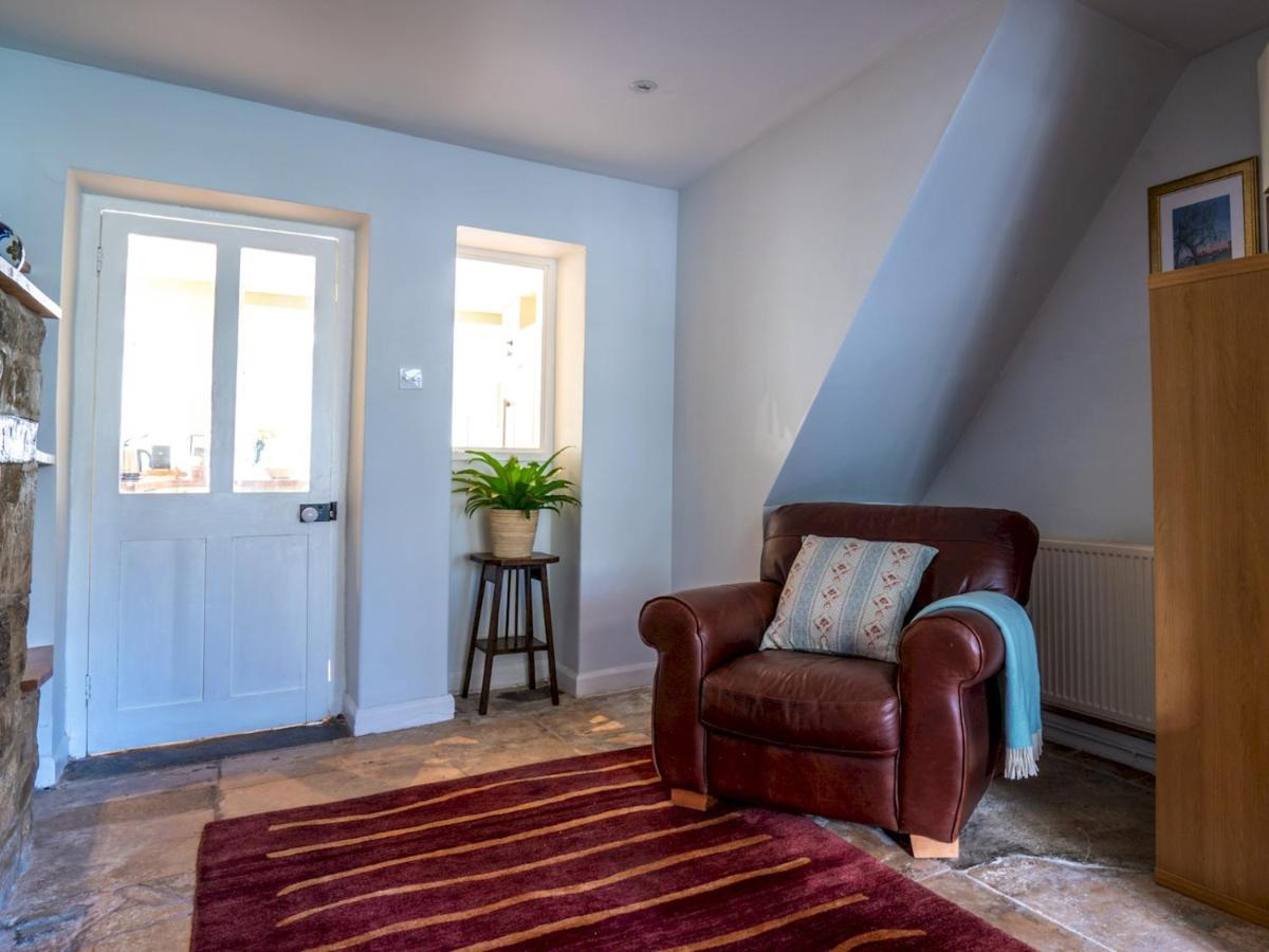 Quarry Cottage Courtyard Garden Pass The Keys Cirencester Eksteriør bilde
